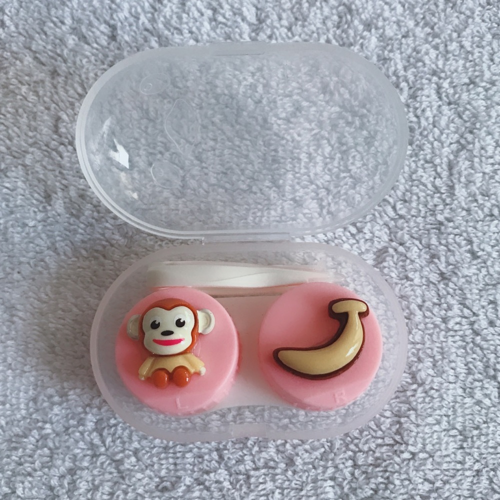 Cute monkey banana contact lenses case container